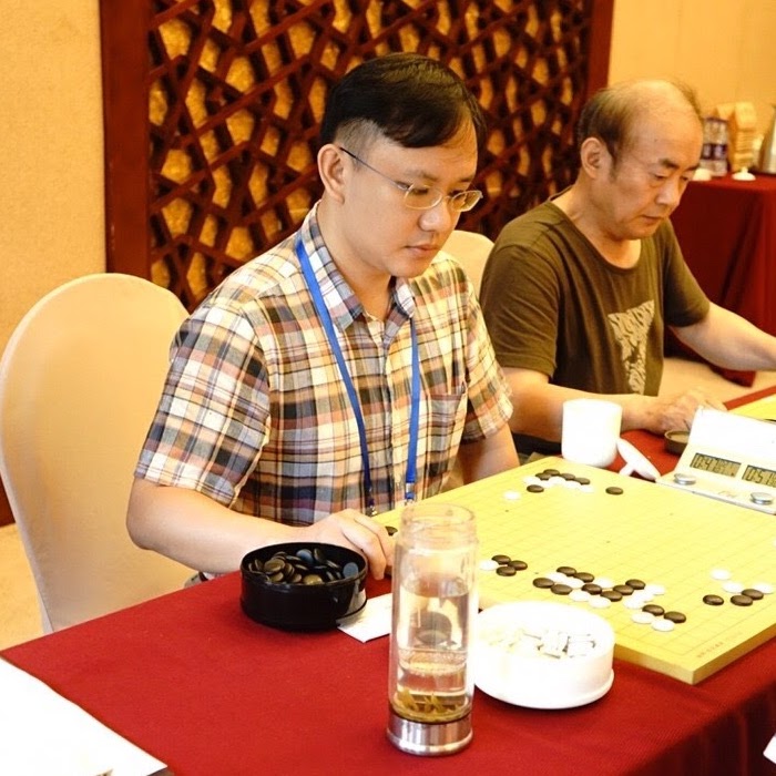 張饒輝在棋會對局